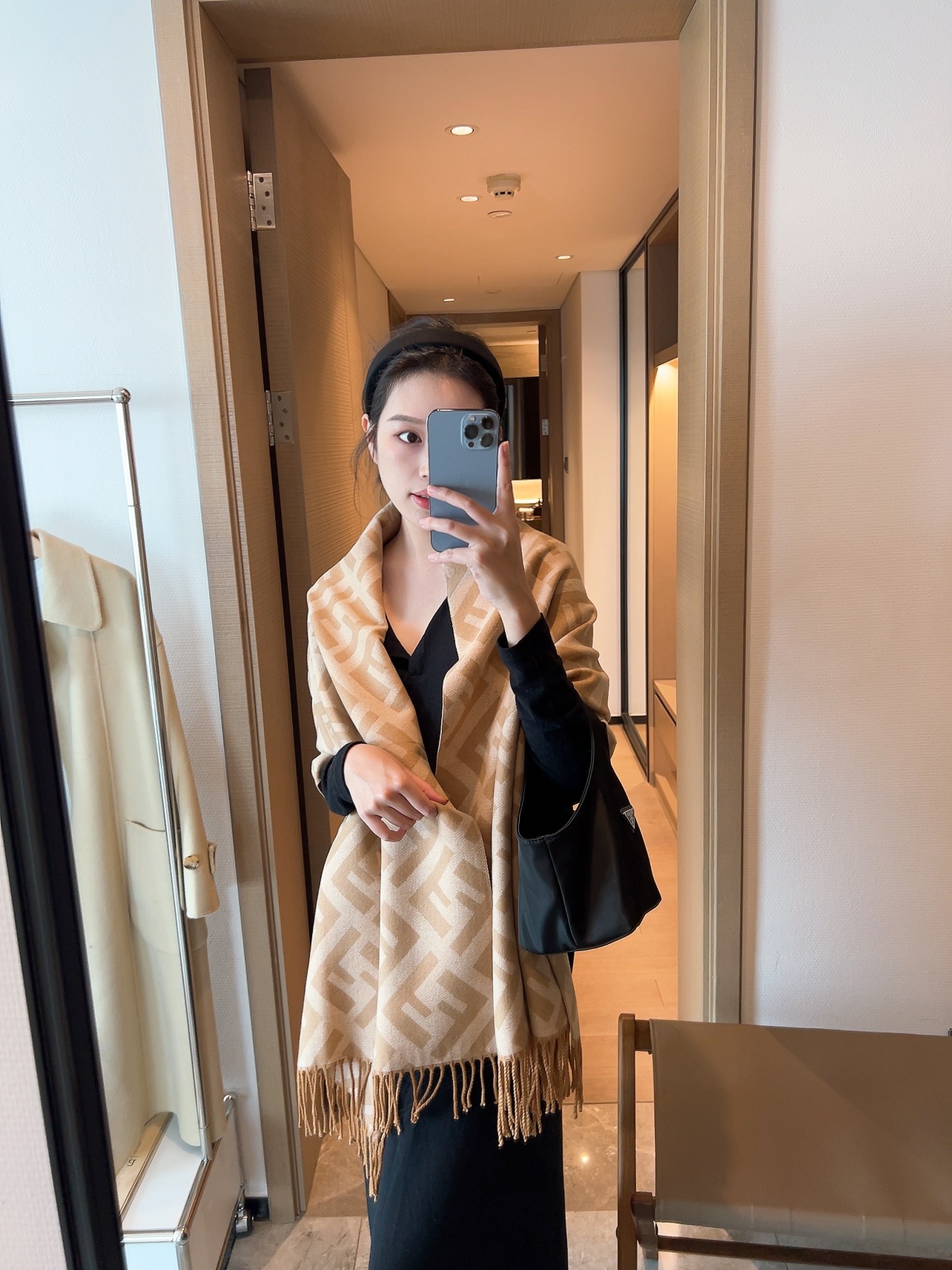 STYLE B