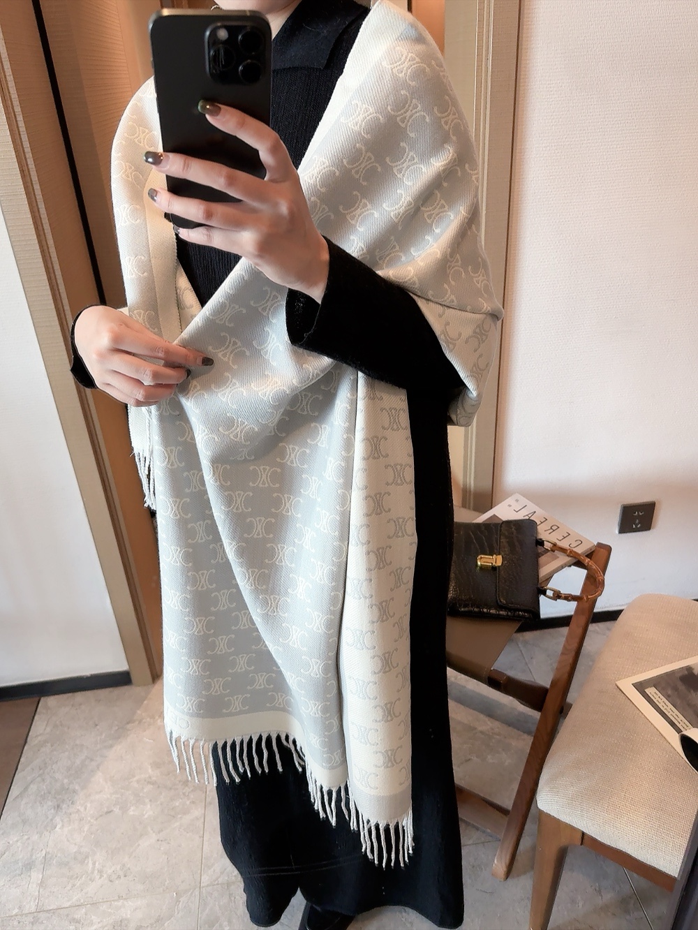 STYLE B