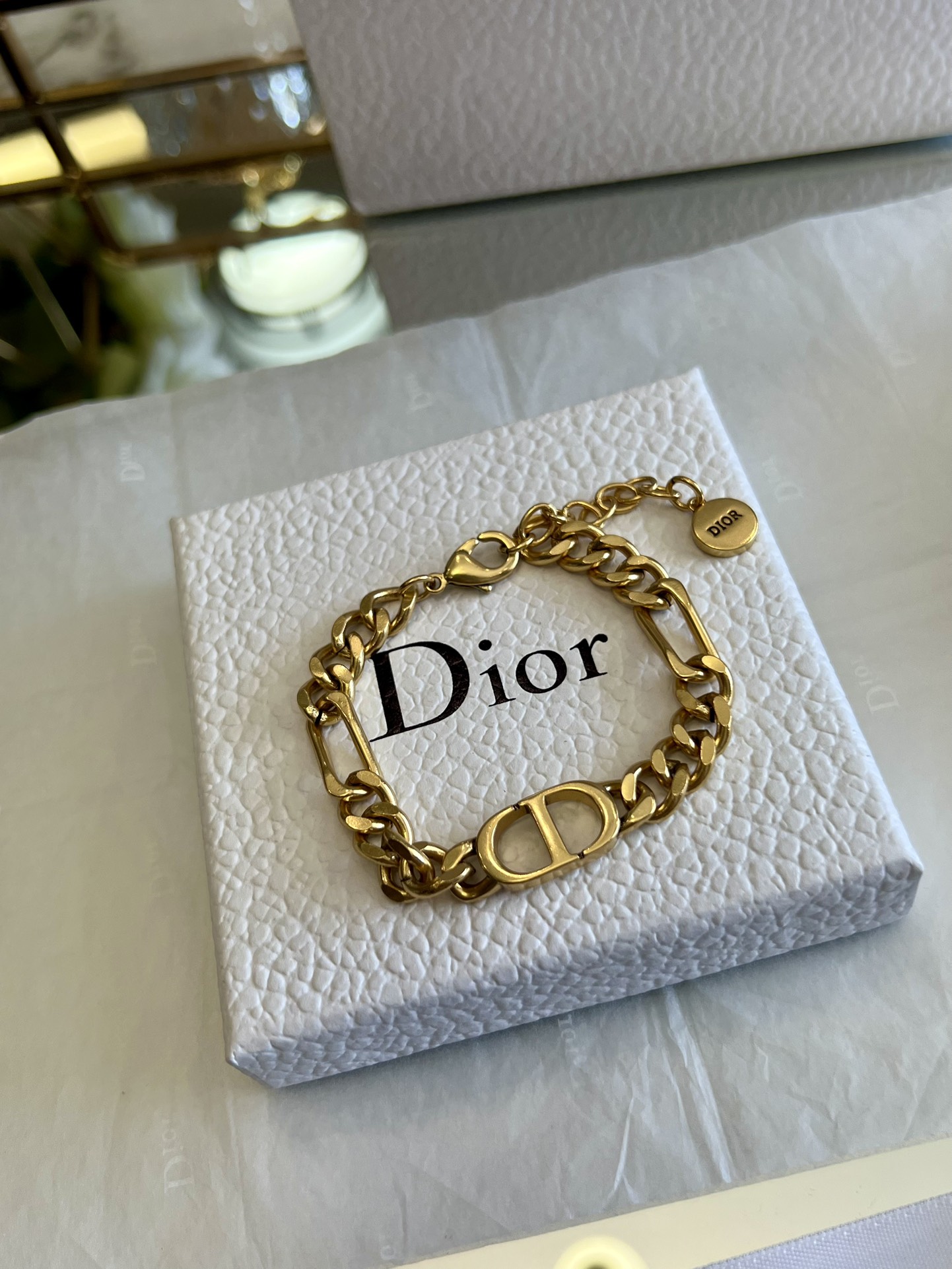 Bracelet