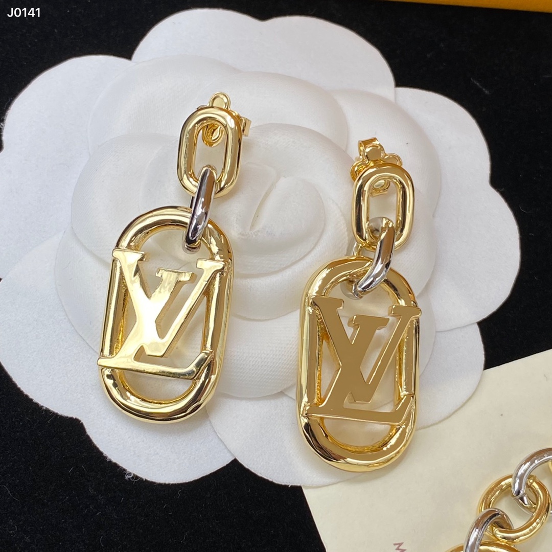 Earring