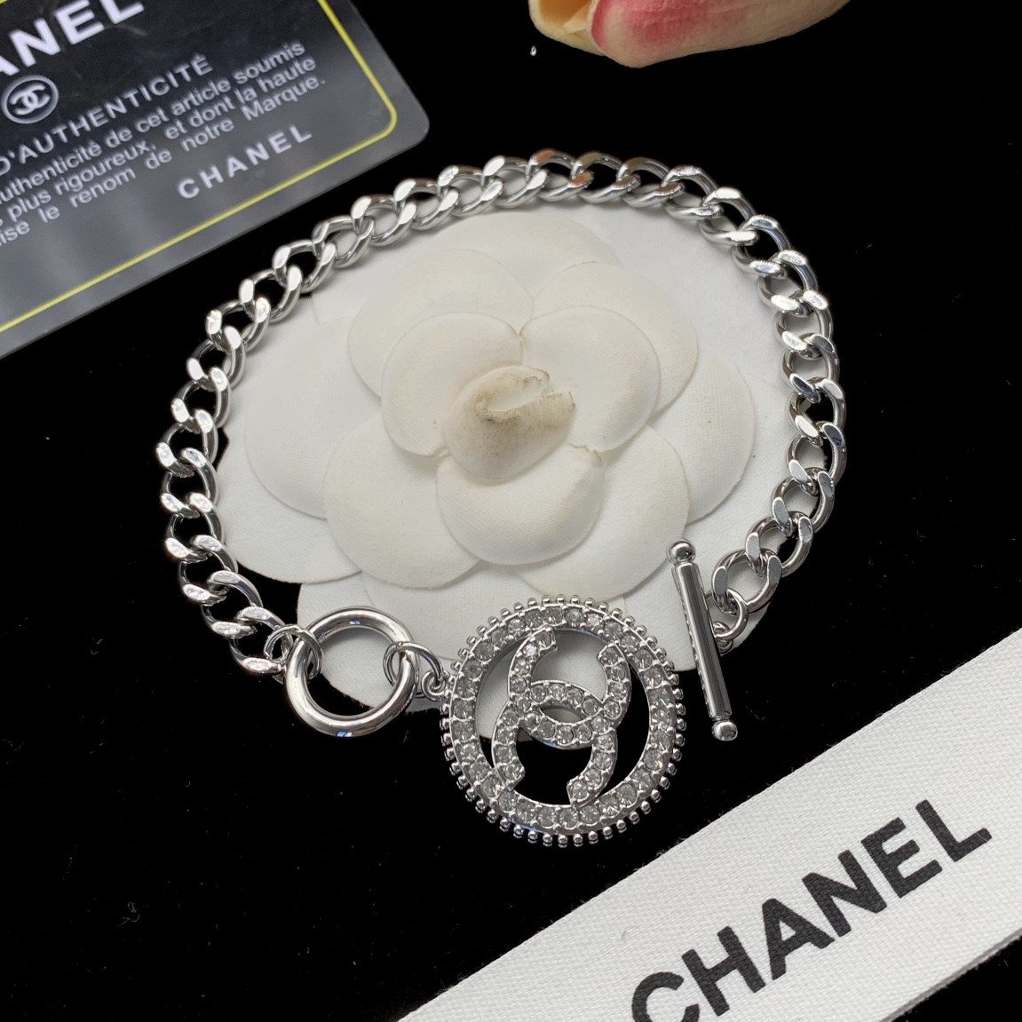 Bracelet