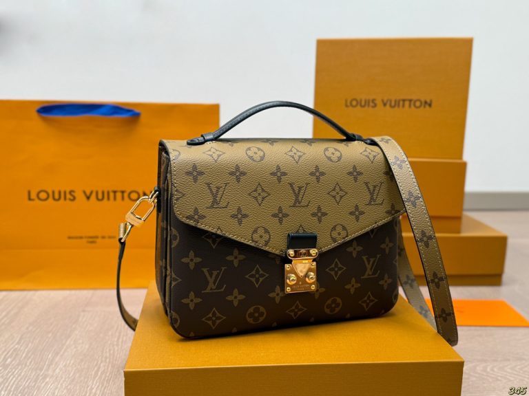 LEATHER BAGS